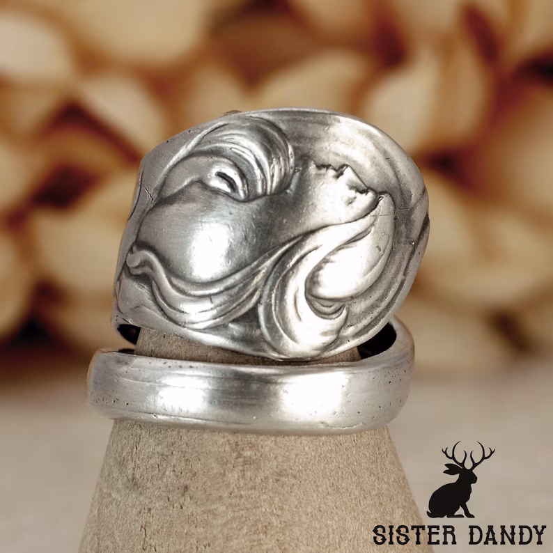 Sister Dandy 925 Sterling Silver Art Nouveau Goddess Ring